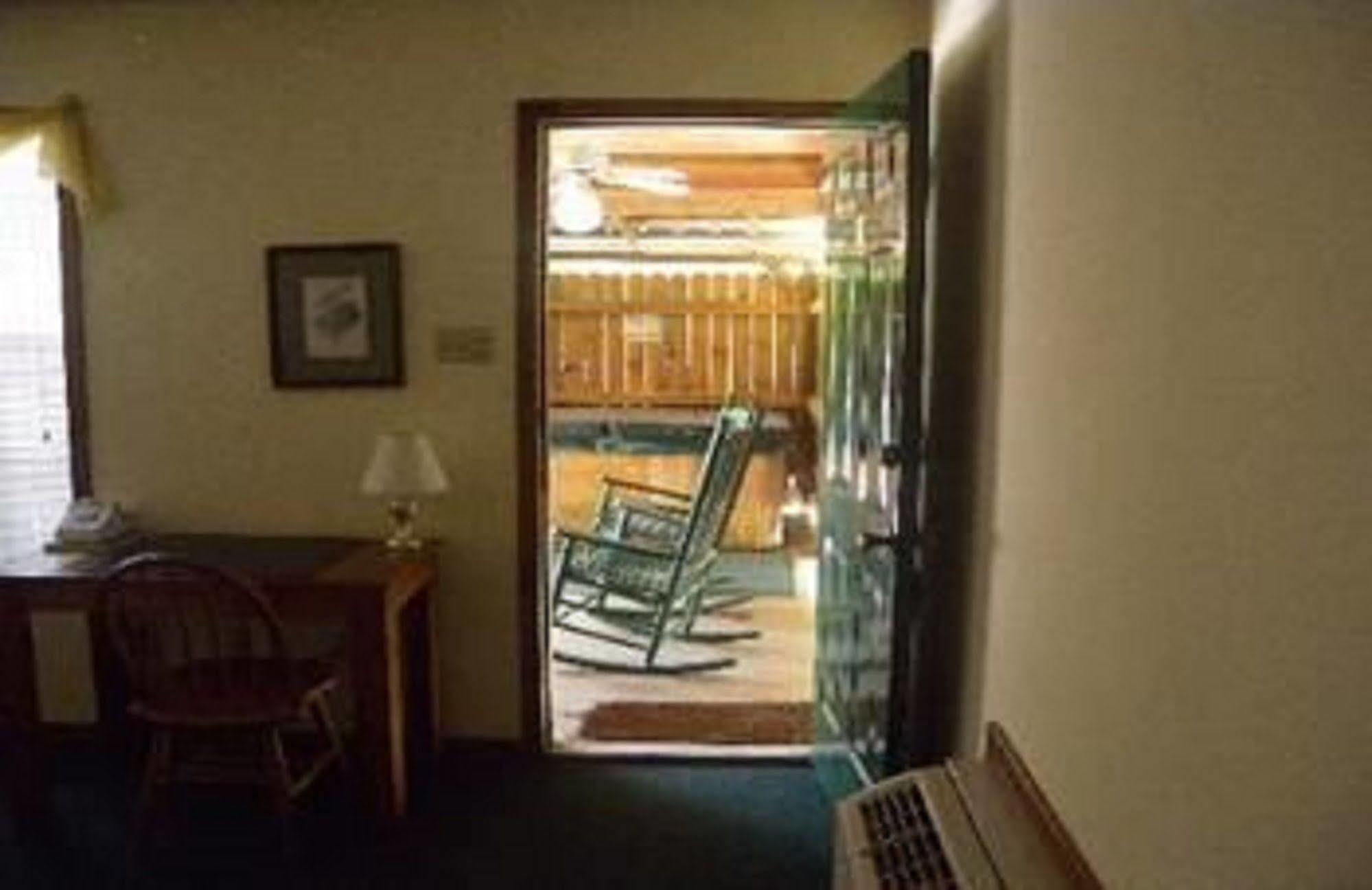 Pine Creek Country Inn Nacogdoches Eksteriør bilde