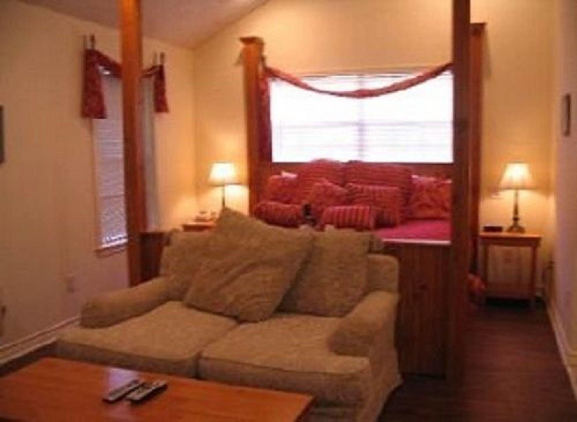 Pine Creek Country Inn Nacogdoches Eksteriør bilde